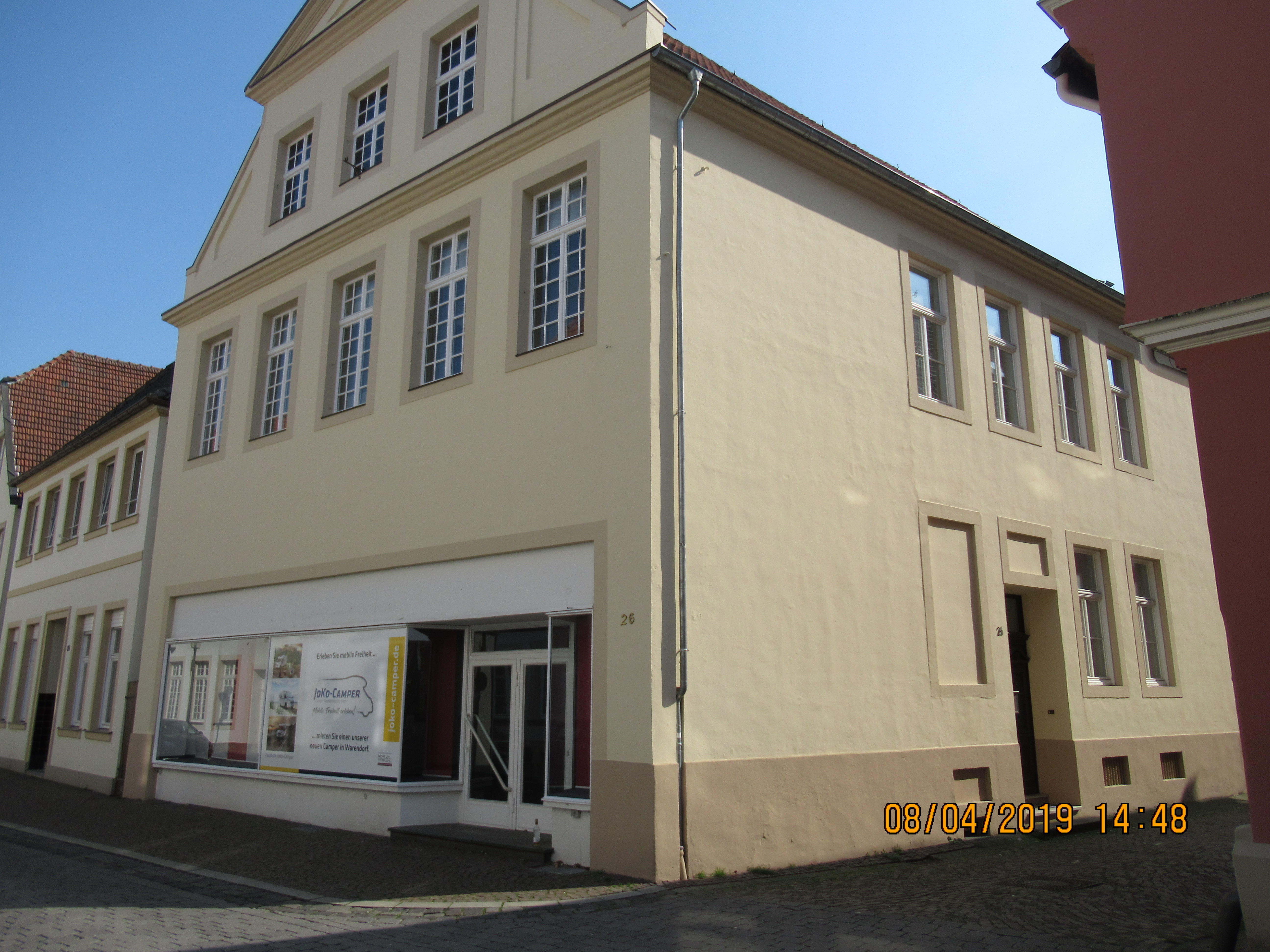 gestörte Fassade des denkmalgeschützten Stadthauses in der Altstadt von Warendorf
